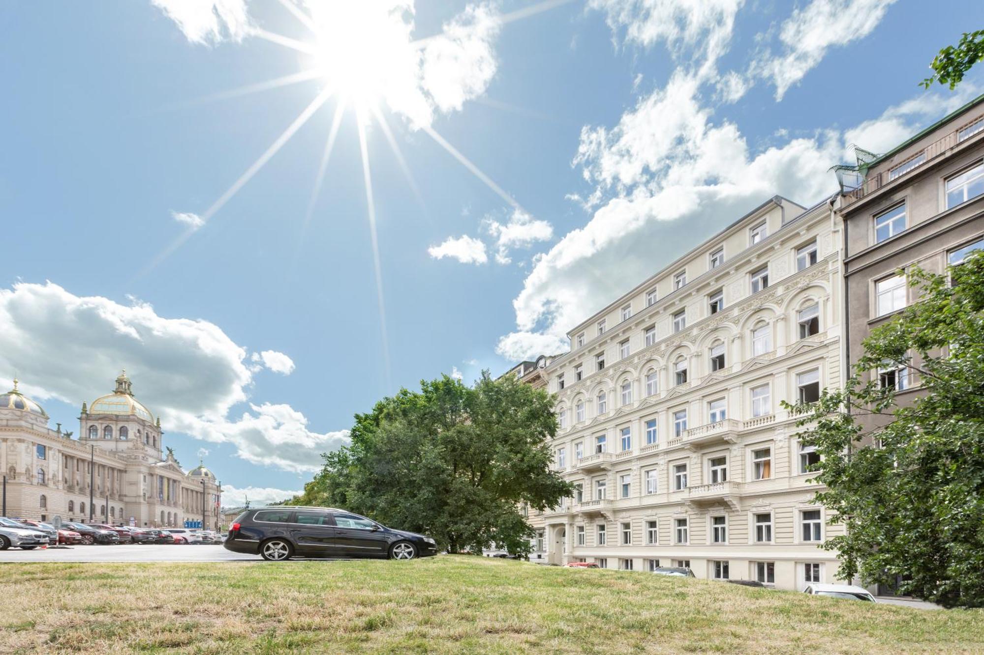 Turnkey I Wenceslas Square Premium Apartments براغ المظهر الخارجي الصورة